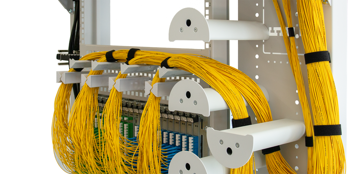 Gestion des câbles de raccordement - Connect Com AG